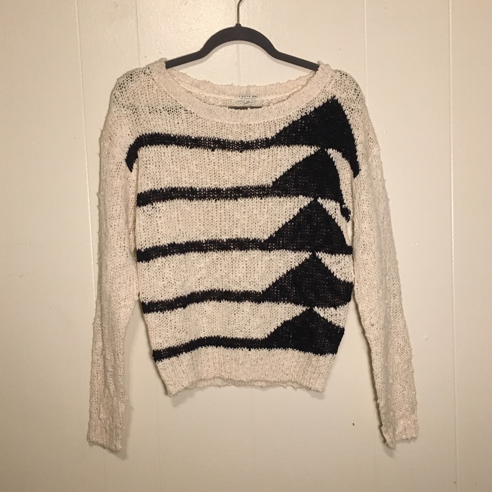 SOLD✖️ Cream Geometric Loose-Knit Sweater